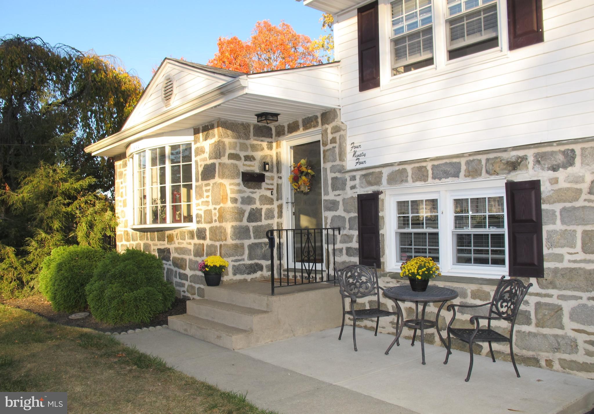 494 Arbor Road Cinnaminson, NJ 08077 - Photo 3 of 33 Front Patio