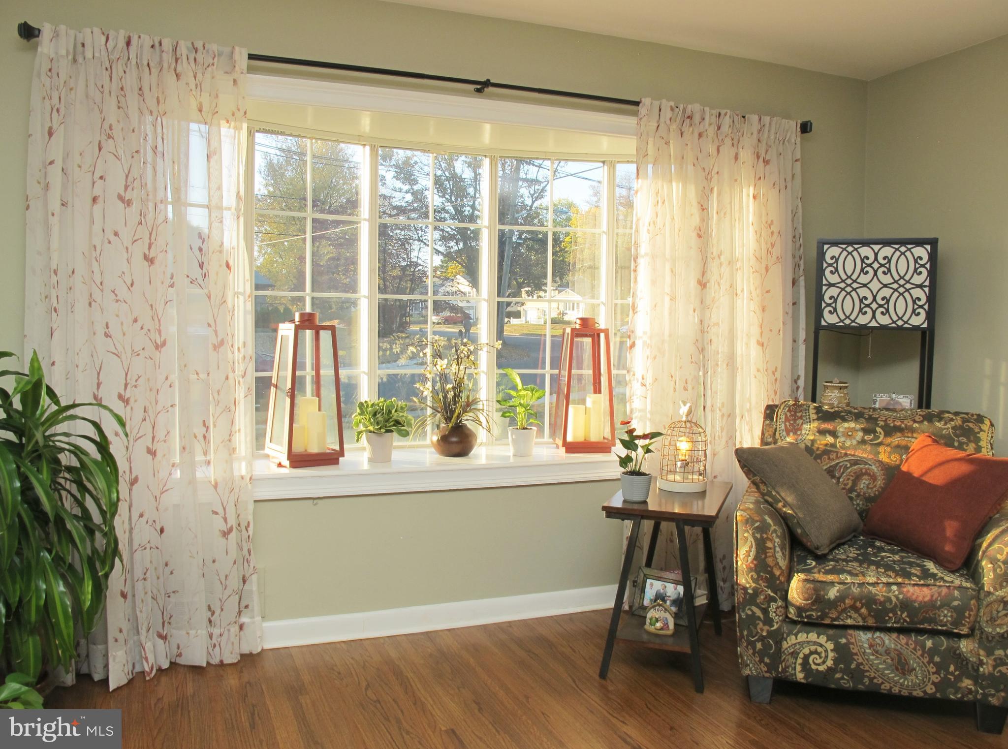 494 Arbor Road Cinnaminson, NJ 08077 - Photo 7 of 33 Bay Window