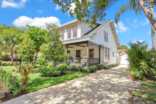 $5,000 | 217 South Federal Highway, Lake Worth Beach, FL 33460