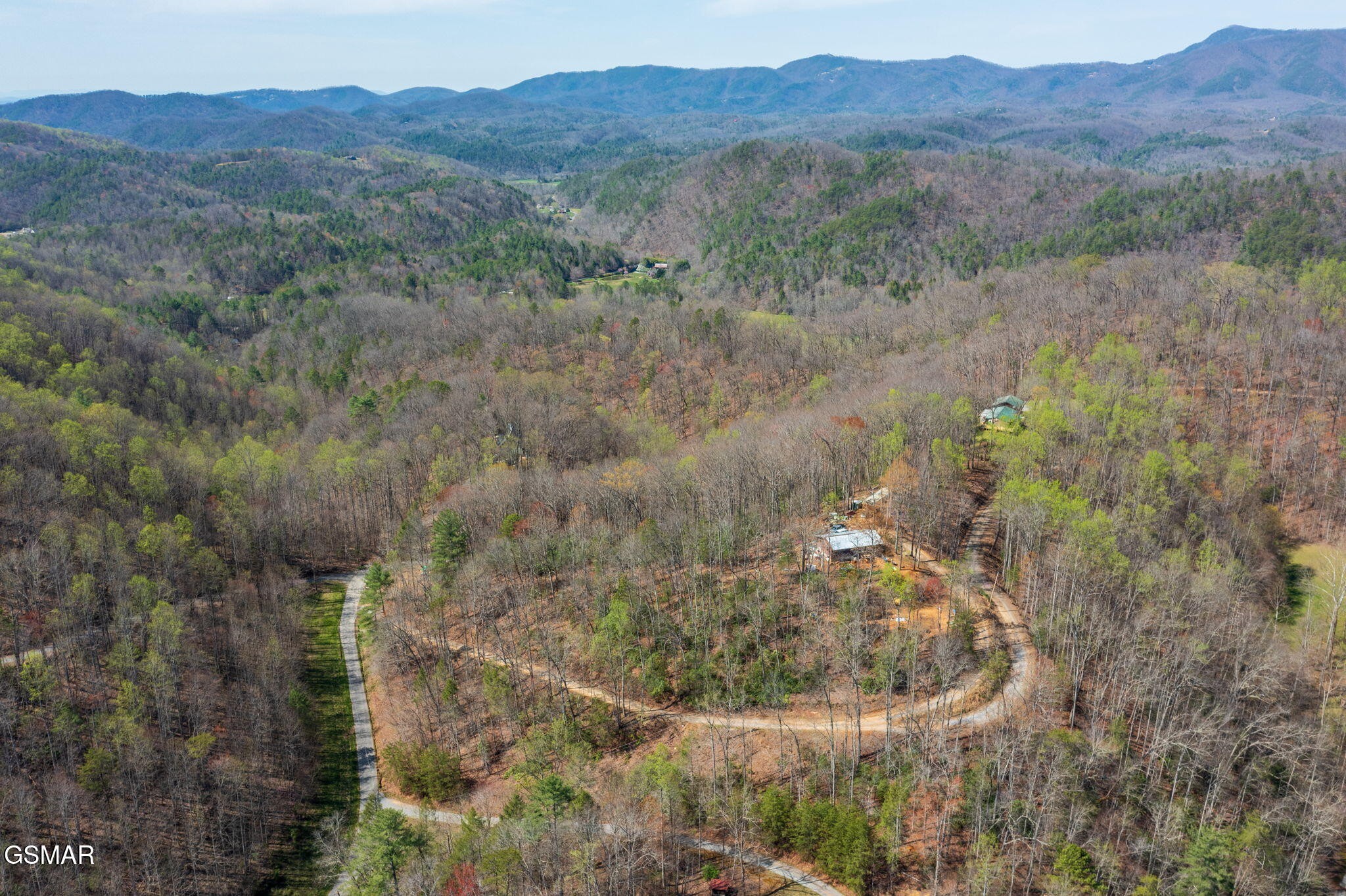 4105 Suttons Road Sevierville, TN 37876 - Photo 14 of 19 Gallery Image 14