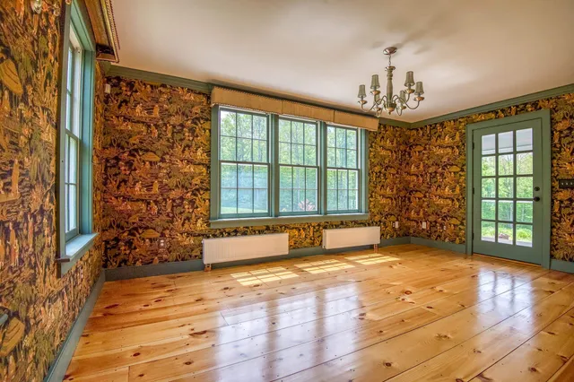 $849,000 | 6 Evergreen Drive, Gorham, NH 03581