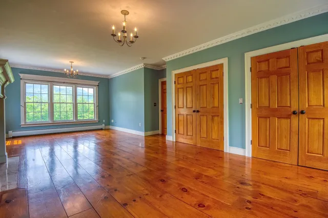 $849,000 | 6 Evergreen Drive, Gorham, NH 03581