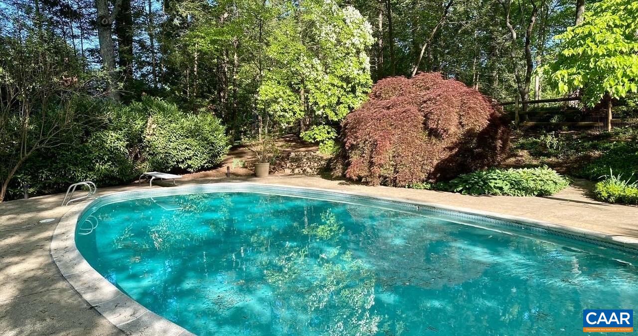 960 Windsor Road Charlottesville, VA 22901 - Photo 40 of 51 a view of a backyard