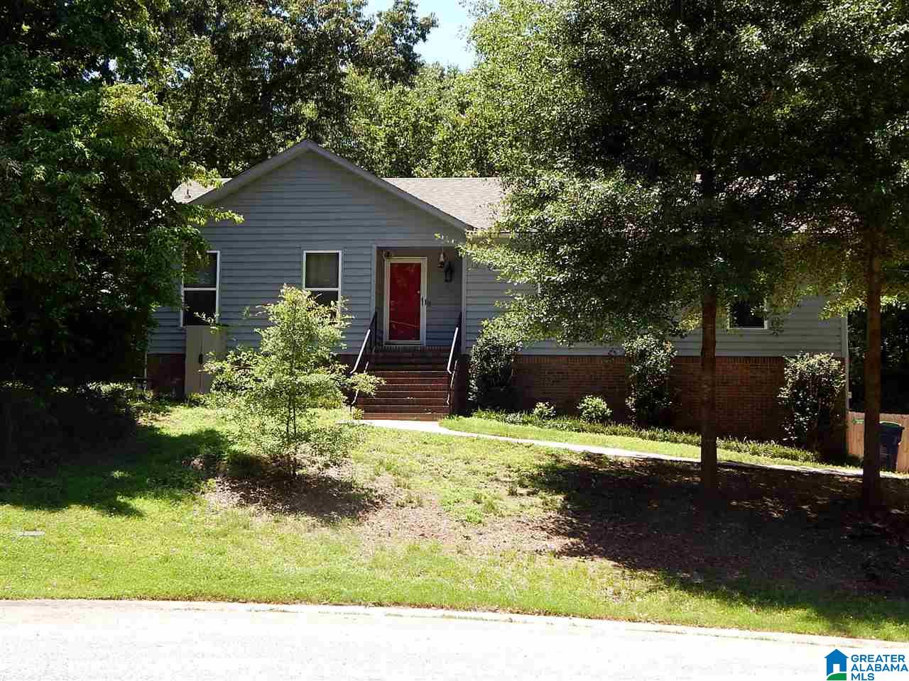 1011 Jims Place Alabaster, AL 35007 - Photo 1 of 50