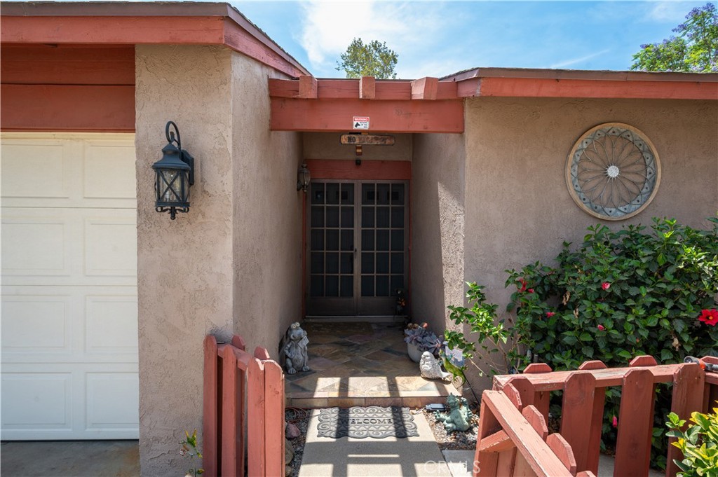 7112 Idyllwild Lane Riverside, CA 92503 - Photo 6 of 44