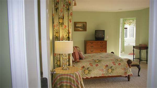 256 Justice Hill Road Sterling, MA 01564 - Photo 9 of 25 Gallery Image 9