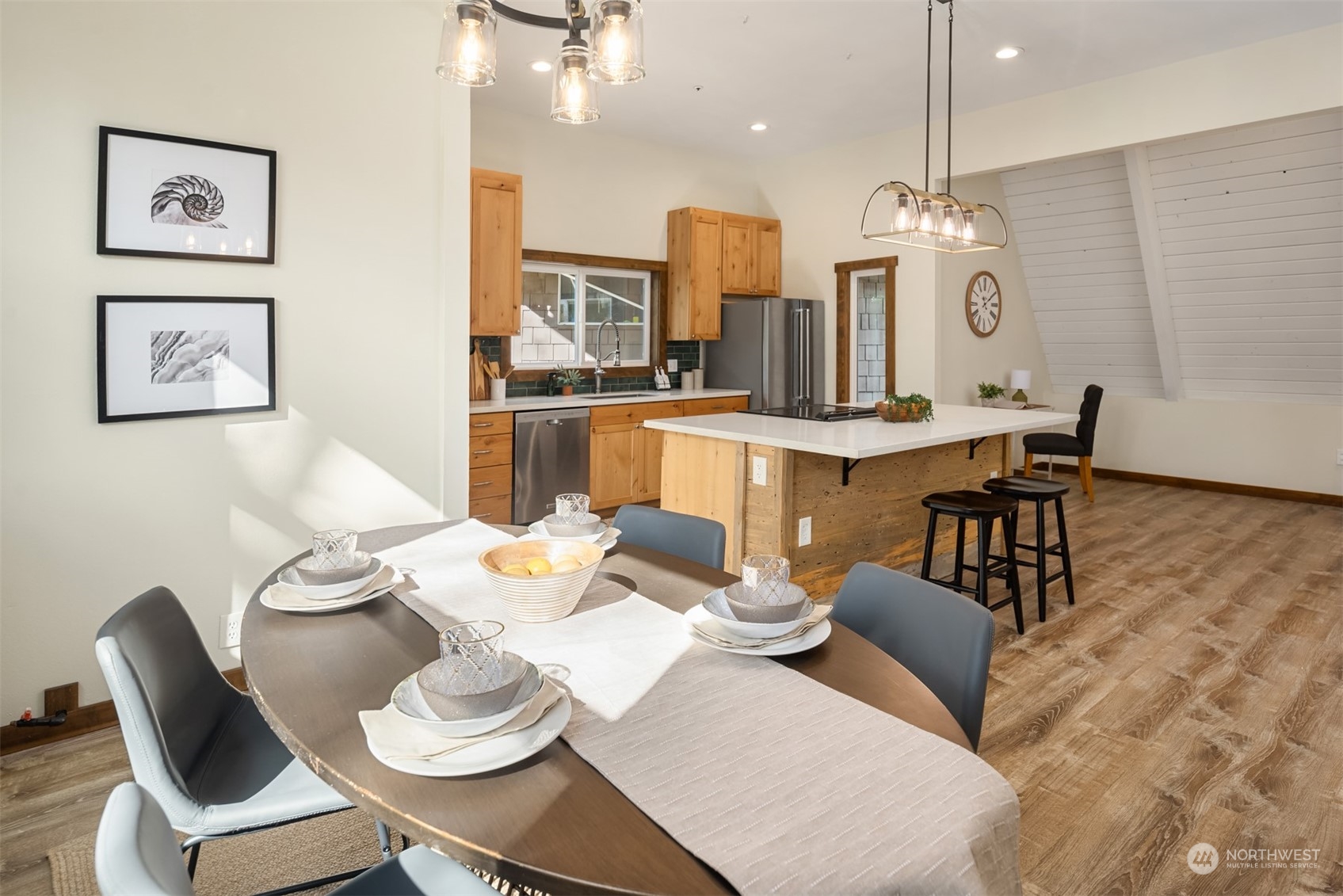 17548 Southeast 110th Street Renton, WA 98059 - Photo 11 of 37 a view of a dining room with furniture