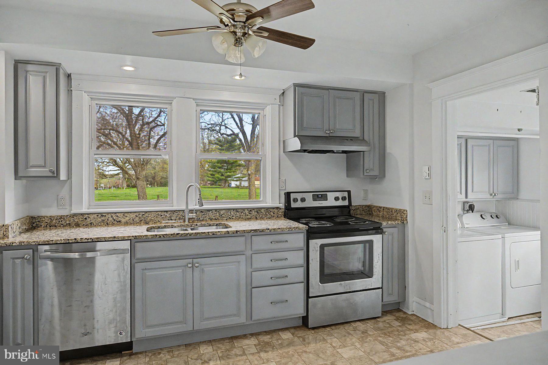 1261 Snyder Road Lansdale, PA 19446 - Photo 10 of 53 Gallery Image 10