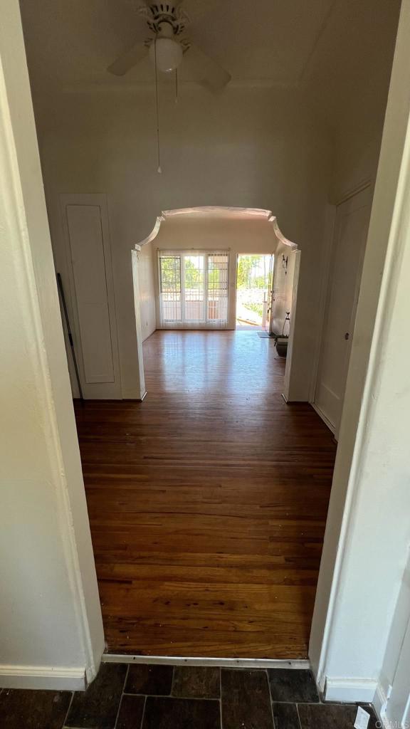 910 9th Street Coronado, CA 92118 - Photo 6 of 13