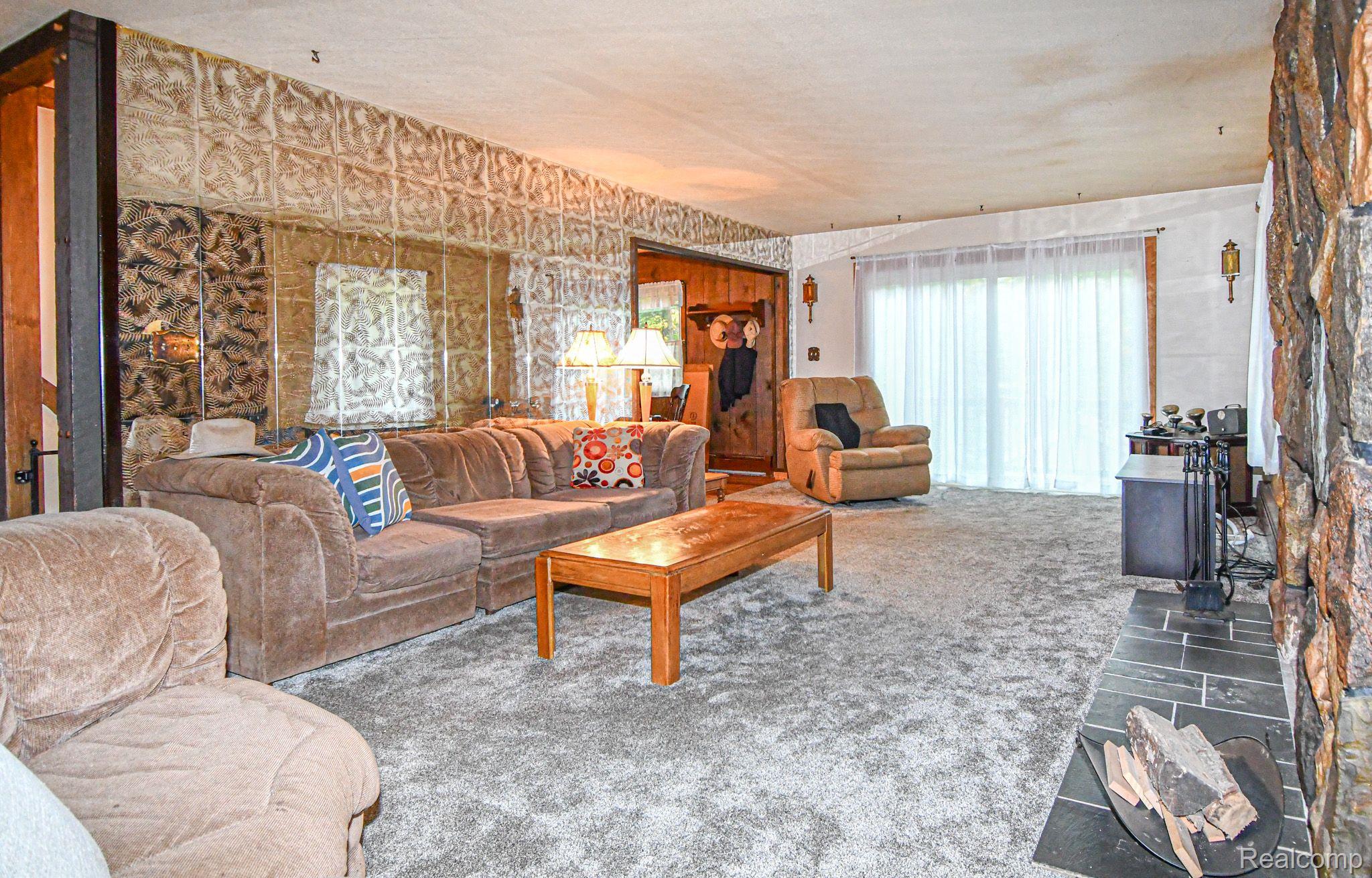 1907 Kent Road Ortonville, MI 48462 - Photo 5 of 50 Gallery Image 5