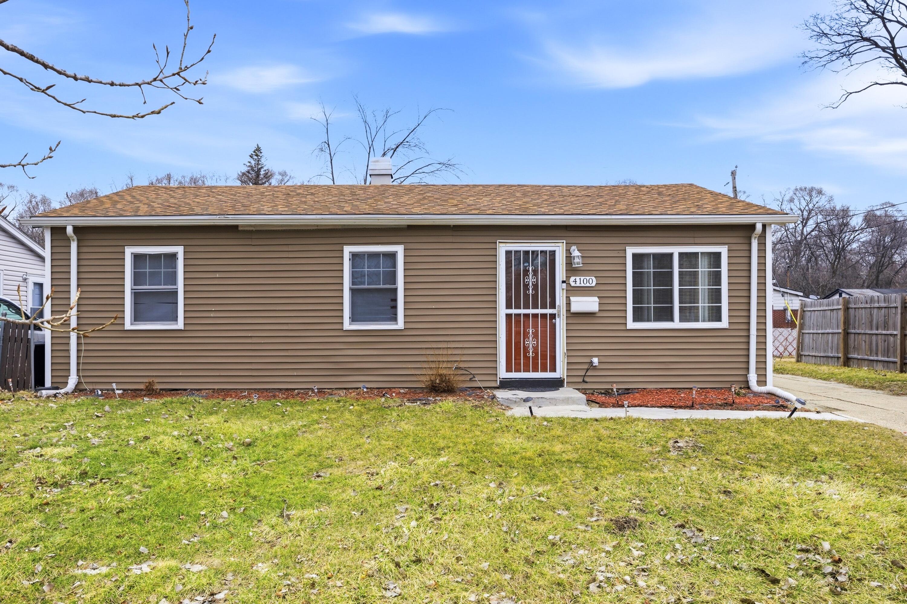 4100 West 19th Place Gary, IN 46404 - Photo 1 of 15 3000x1998