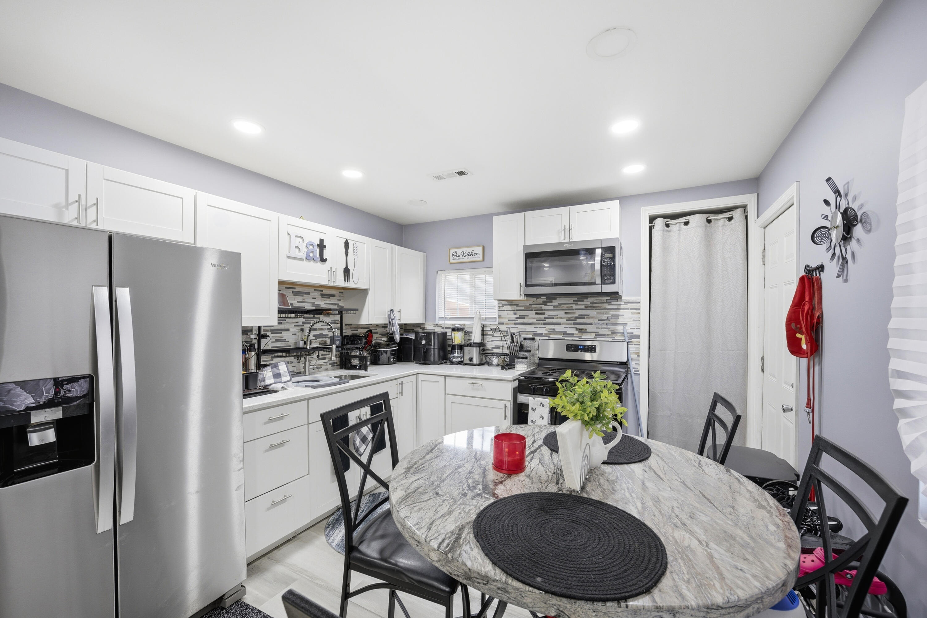 4100 West 19th Place Gary, IN 46404 - Photo 7 of 15 3000x2000