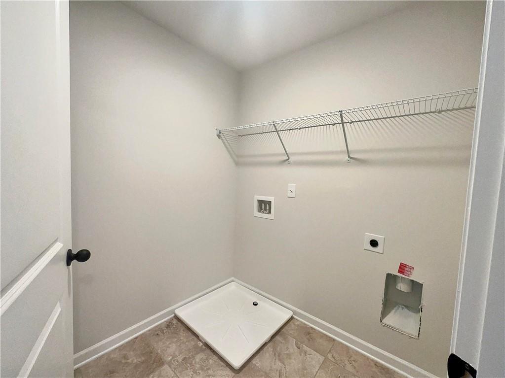 325 Rodeo Drive Auburn, GA 30011 - Photo 26 of 39 a view of small space