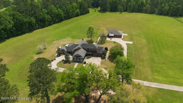 $2,500,000 | 1979 Leman Road, Oakdale, LA 71463