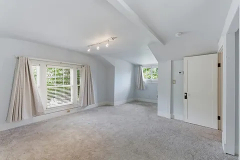$1,100,000 | 3804 Central Avenue, Nashville, TN 37205