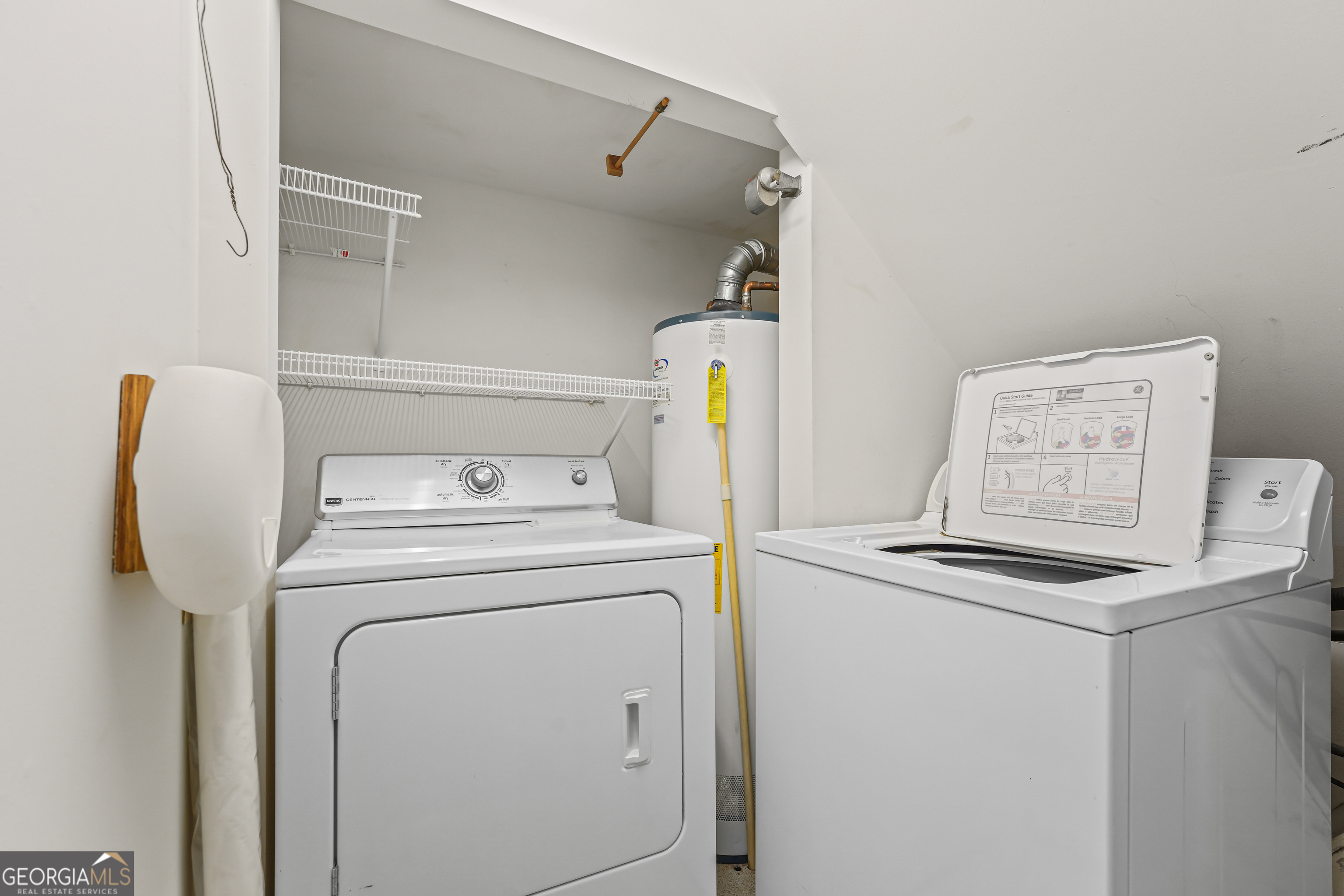 1784 Cedarwood Road Milledgeville, GA 31061 - Photo 23 of 30 a utility room with dryer and washer