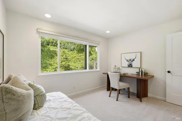 $679,000 | 103 Pixley Avenue, Corte Madera, CA 94925