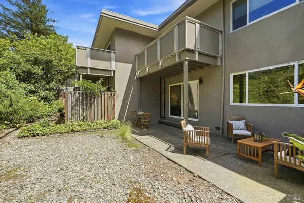 $679,000 | 103 Pixley Avenue, Corte Madera, CA 94925