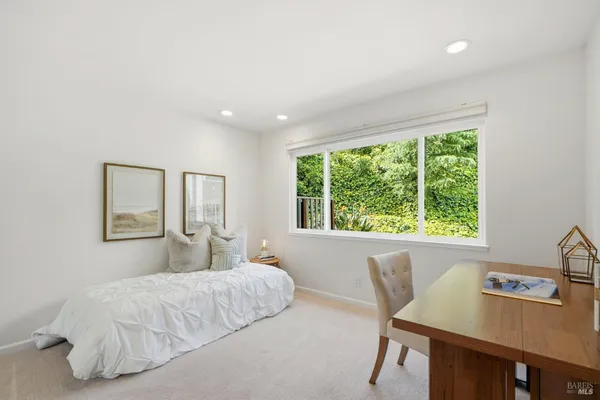 $679,000 | 103 Pixley Avenue, Corte Madera, CA 94925