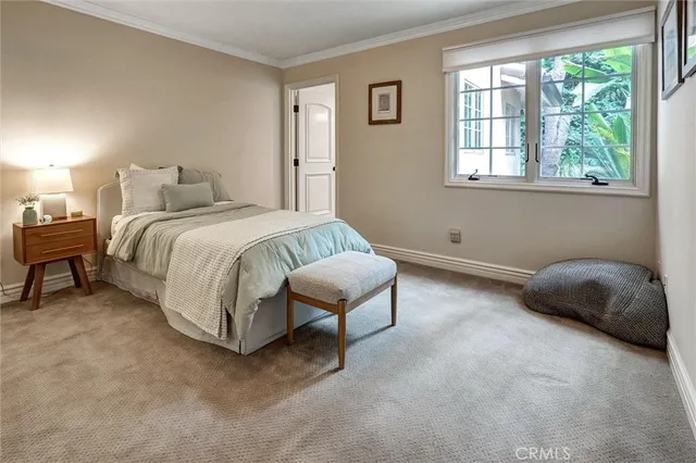 $22,000 | 4751 Topeka Drive, Tarzana, CA 91356