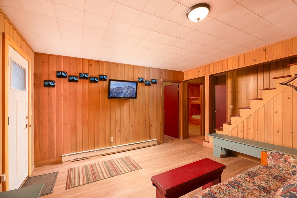 895 Roaring Brook Road Killington, VT 05751 - Photo 8 of 19 Gallery Image 8