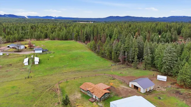 $399,000 | 40416 North Sunset Lane, Deer Park, WA 99006