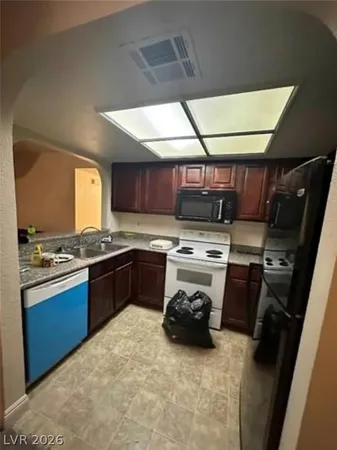 $274,900 | 2812 Bluegill Way, Unit A, Henderson, NV 89014