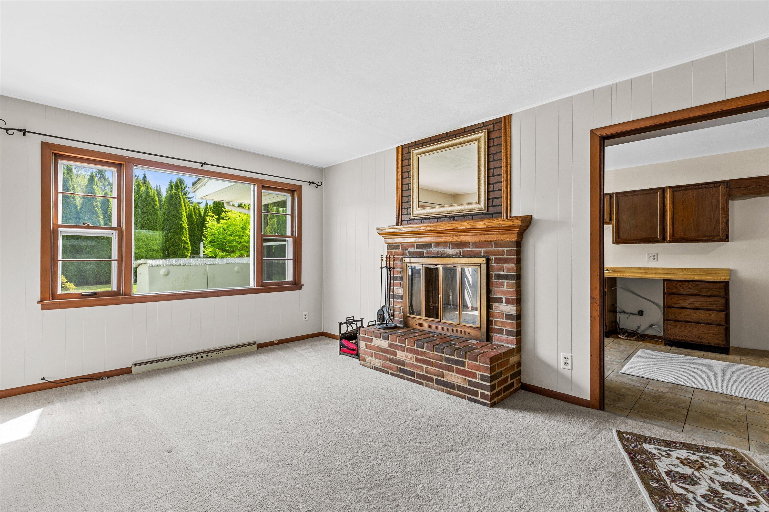 21190 Watertown Road Brookfield, WI 53045 - Photo 8 of 44 22-0G8A1719