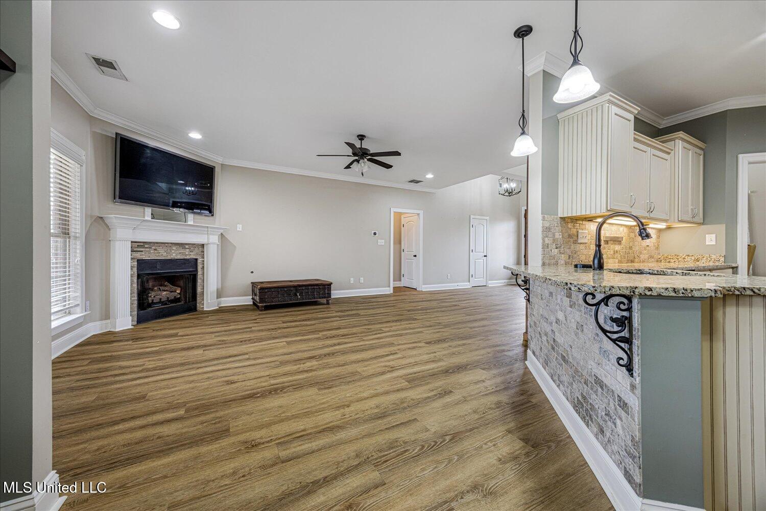 2087 South Jefferson Loop Hernando, MS 38632 - Photo 12 of 30 12-10-2627882ah-2087 S Jefferson Loop