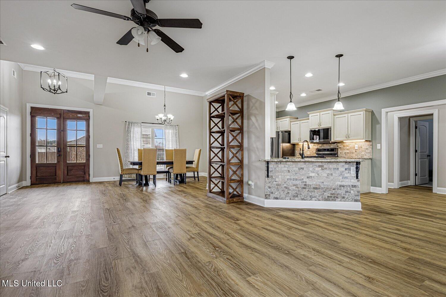 2087 South Jefferson Loop Hernando, MS 38632 - Photo 13 of 30 13-11-2627882ah-2087 S Jefferson Loop-2