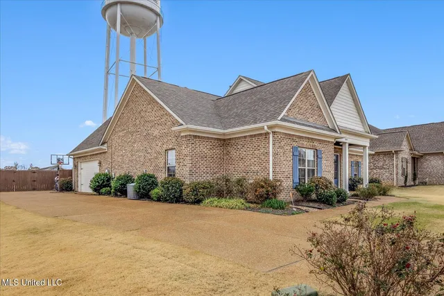$399,900 | 2087 South Jefferson Loop, Hernando, MS 38632