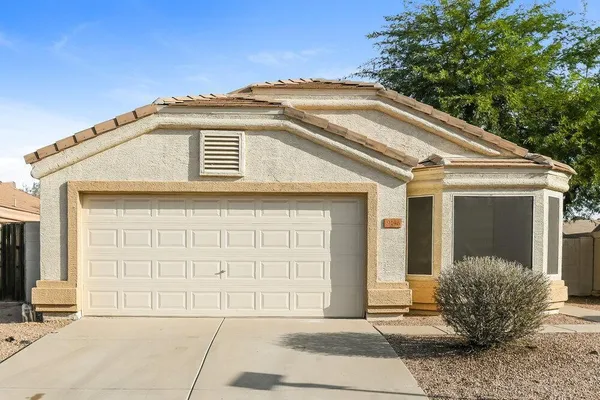 $2,120 | 9146 East Encanto Street, Mesa, AZ 85207