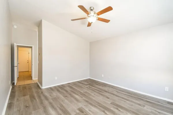 $2,120 | 9146 East Encanto Street, Mesa, AZ 85207