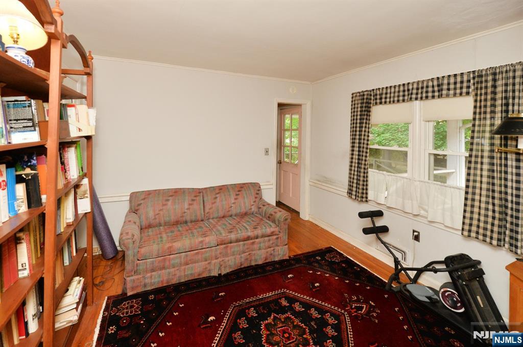 6 Central Avenue Demarest, NJ 07627 - Photo 11 of 25