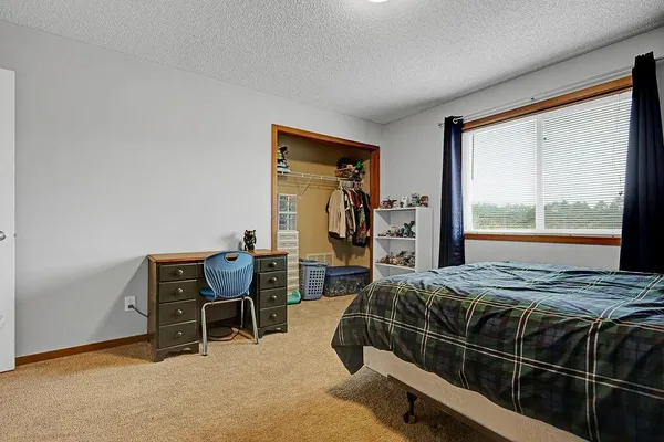 $649,900 | 10551 Lanesboro Way, North Branch, MN 55056
