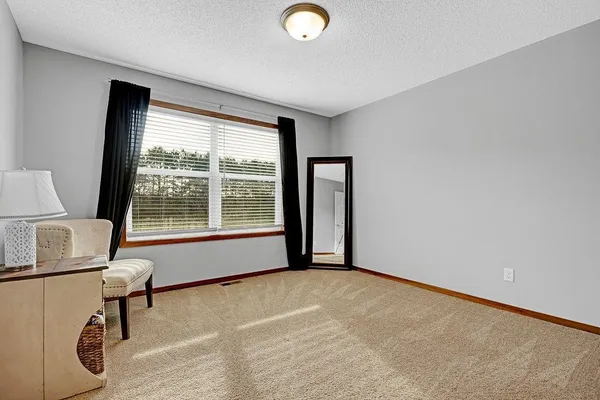 $649,900 | 10551 Lanesboro Way, North Branch, MN 55056