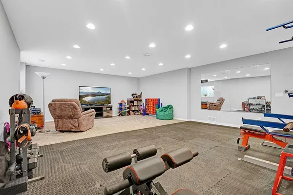 $649,900 | 10551 Lanesboro Way, North Branch, MN 55056