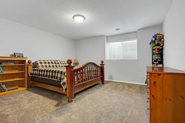 $649,900 | 10551 Lanesboro Way, North Branch, MN 55056