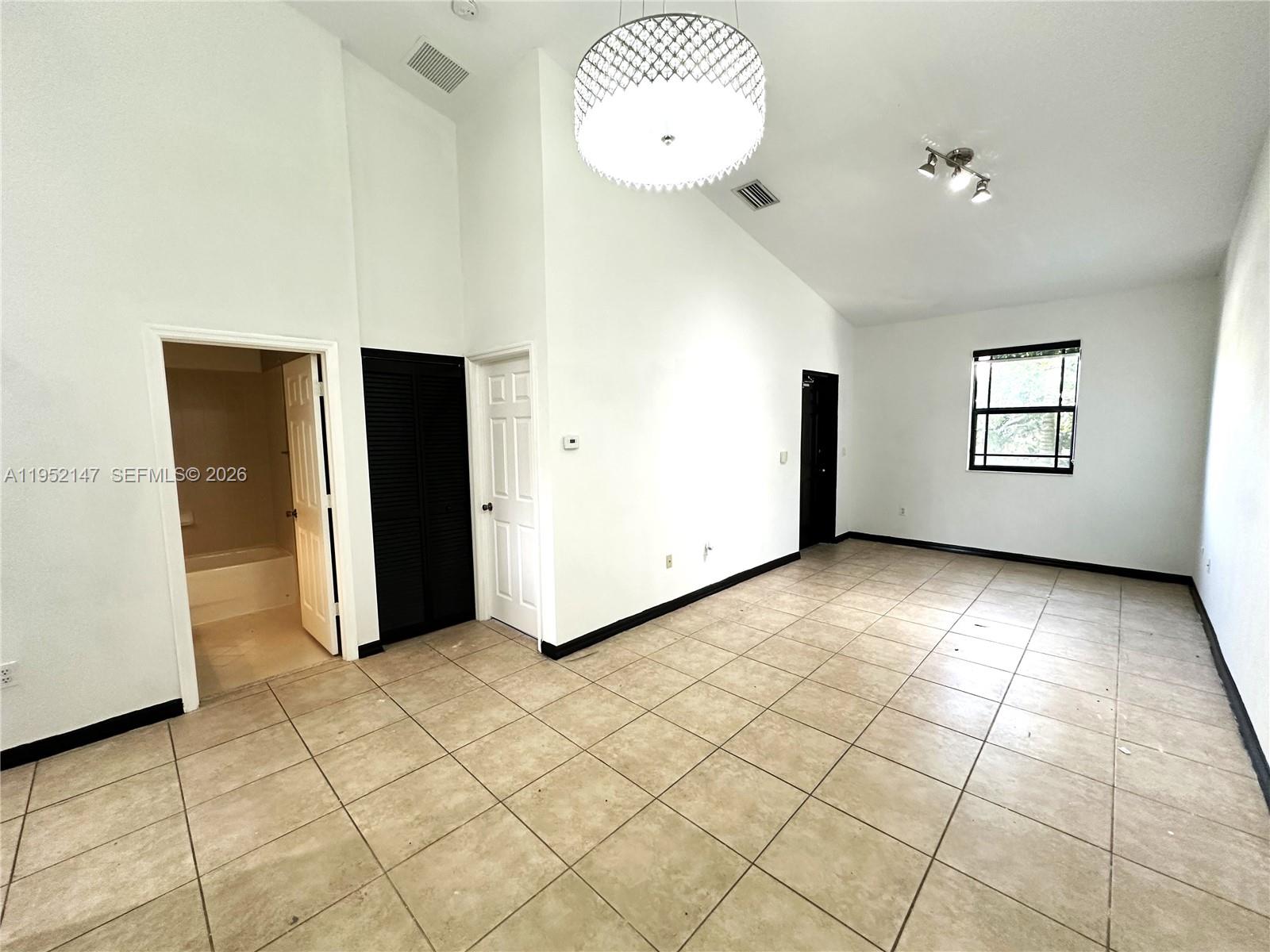 3550 Northeast 5th Street, Unit 202 Homestead, FL 33033 - Photo 7 of 23