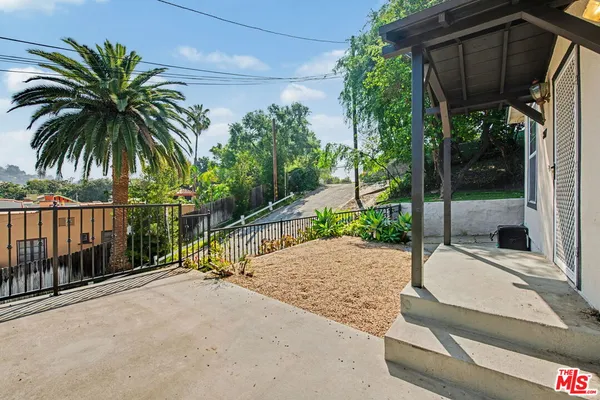 $3,500 | 807 Annan Terrace, Los Angeles, CA 90042