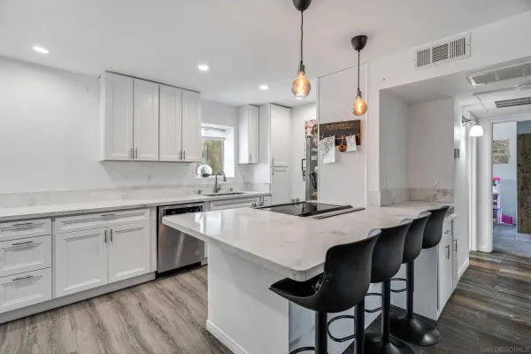 $369,000 | 12403 Julian Avenue, Unit 206, Lakeside, CA 92040