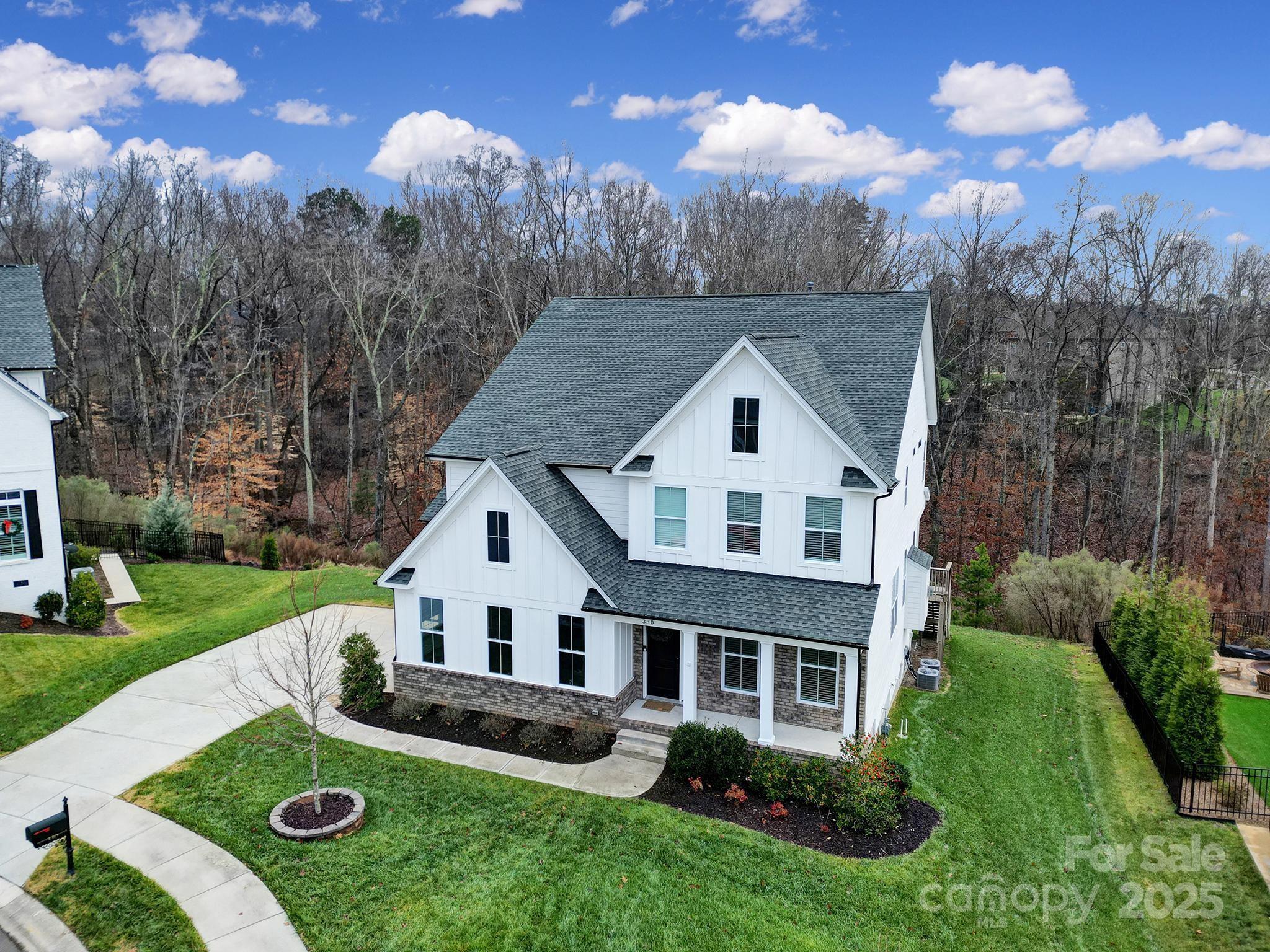 330 Forsythia Lane Fort Mill, SC 29708 - Photo 2 of 47