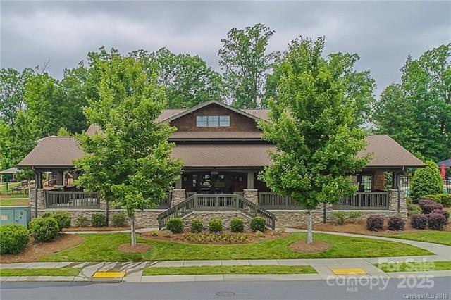 330 Forsythia Lane Fort Mill, SC 29708 - Photo 40 of 47