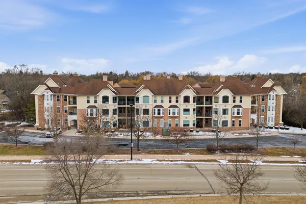 $399,900 | N74W13737 Appleton Avenue, Unit 202, Menomonee Falls, WI 53051