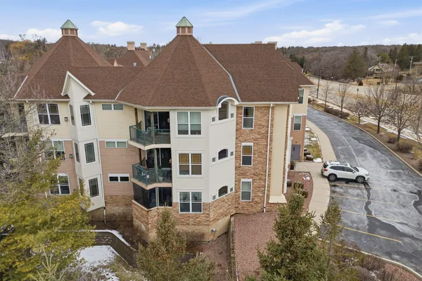 $399,900 | N74W13737 Appleton Avenue, Unit 202, Menomonee Falls, WI 53051