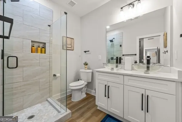 $394,900 | 410 Utoy Circle Southwest, Atlanta, GA 30331