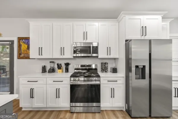 $394,900 | 410 Utoy Circle Southwest, Atlanta, GA 30331
