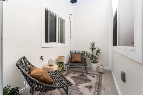 a view of a livingroom with furniture