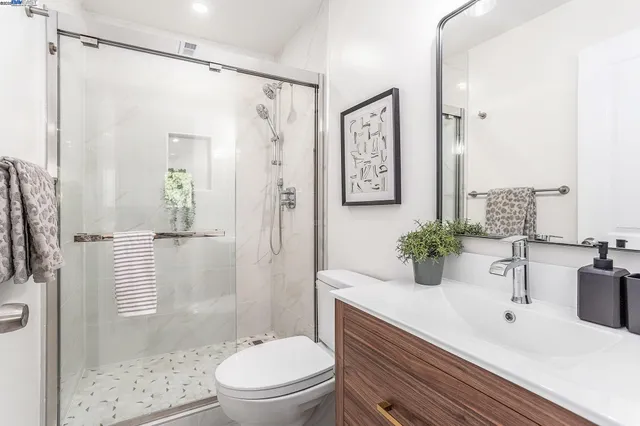 $1,288,000 | 353 East Moltke Street, Daly City, CA 94014