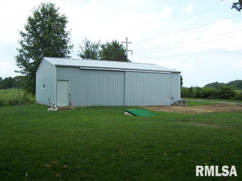 15792 Mustang Road Marion, IL 62959 - Photo 3 of 12 Gallery Image 3